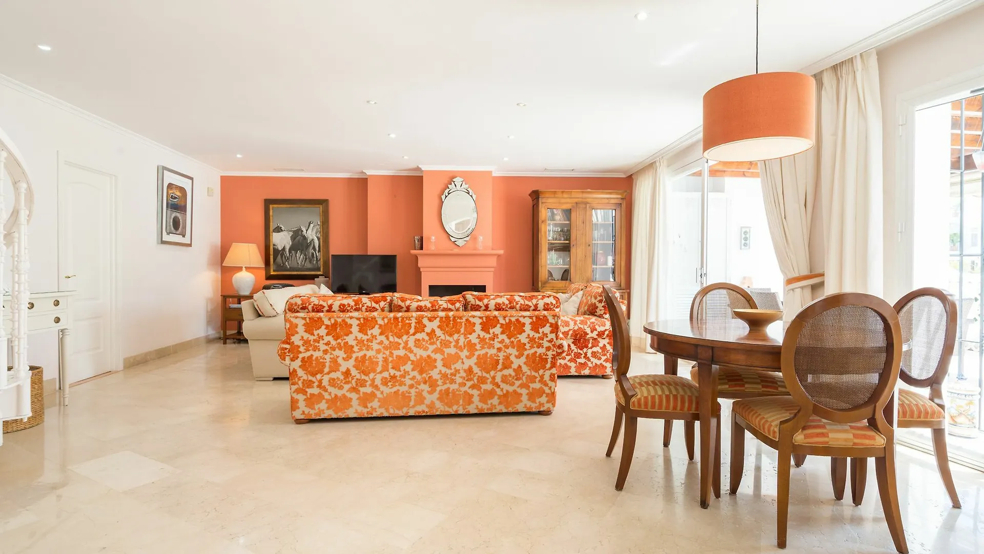 דירות מארבלה Atico Elviria